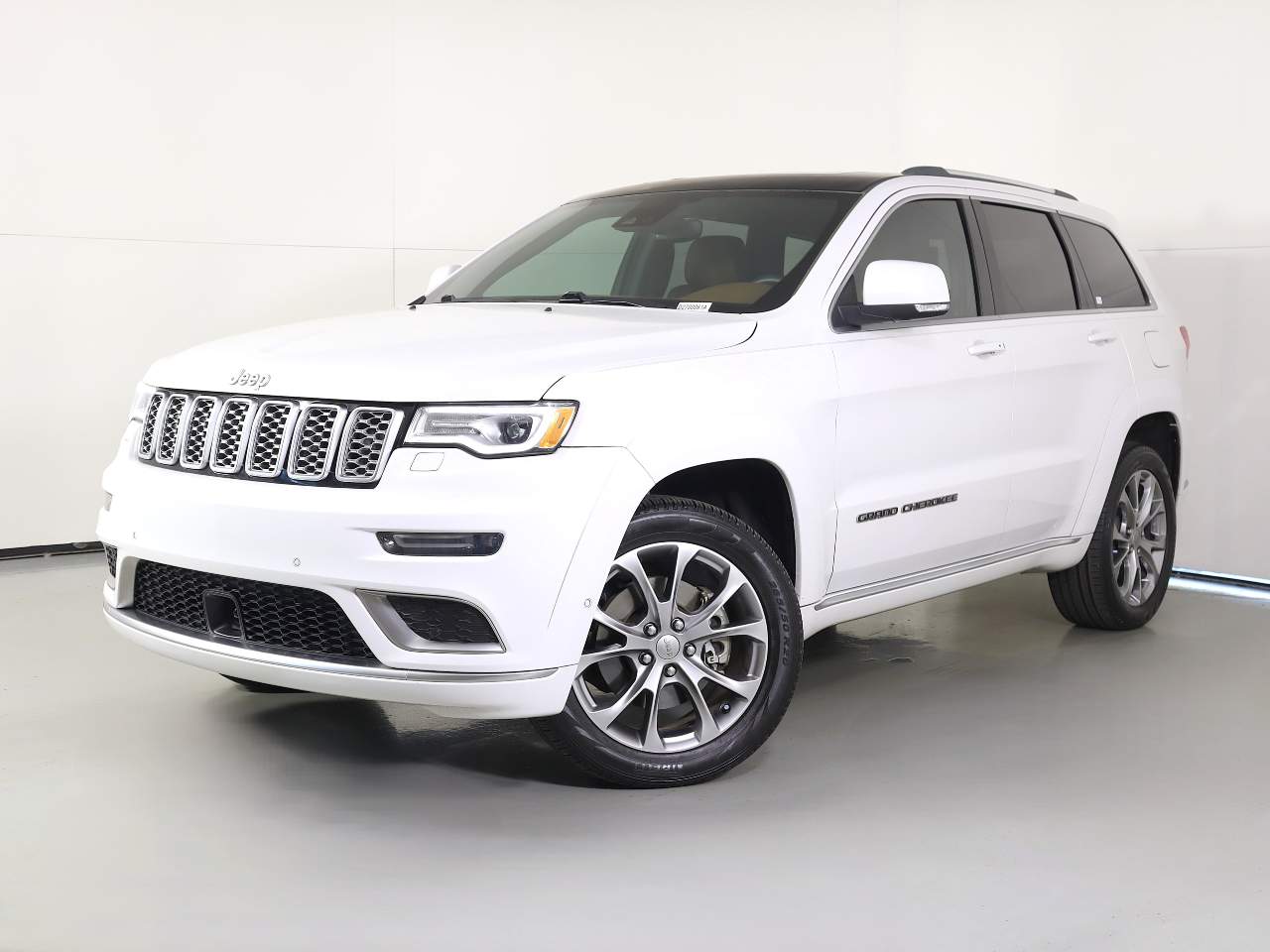 2020 Jeep Grand Cherokee Summit