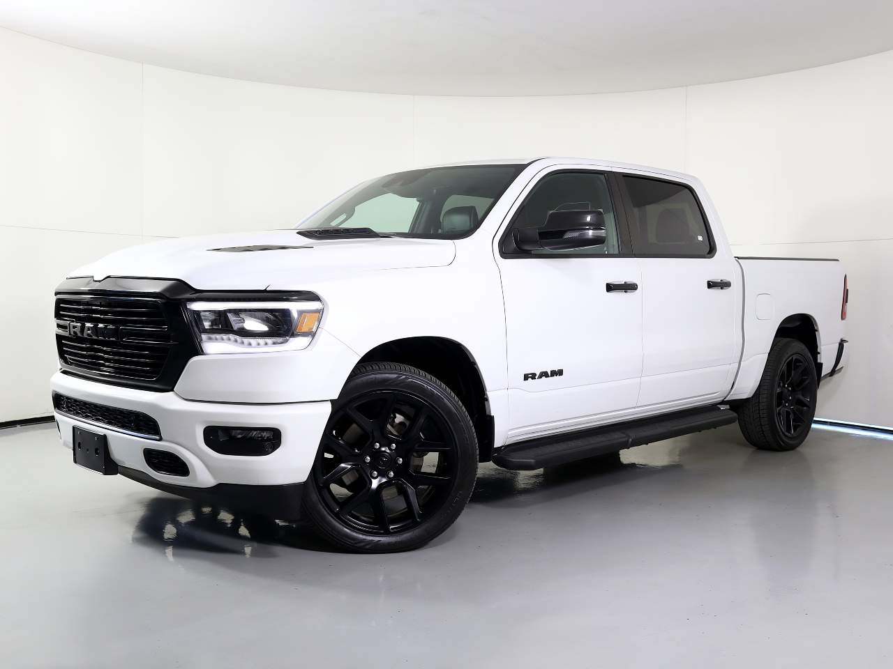 2023 Ram 1500 Laramie Crew Cab