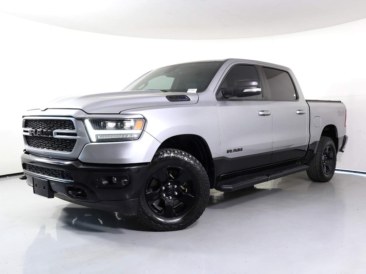 2022 Ram 1500 Lone Star Crew Cab