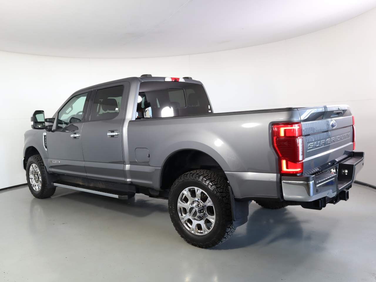 2021 Ford F-250 Super Duty Lariat Crew Cab