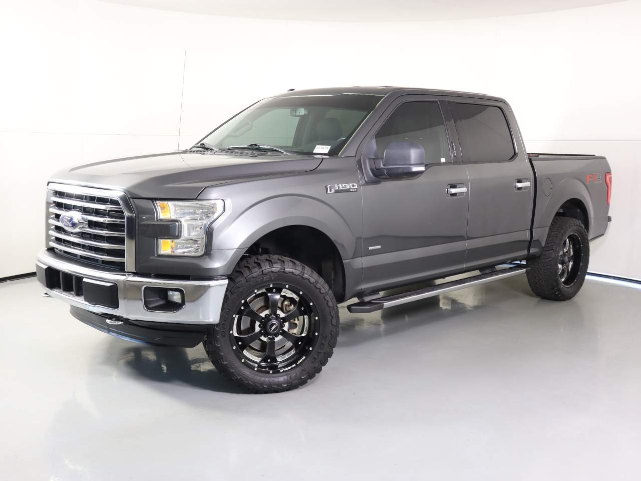 2015 Ford F-150 XLT Crew Cab