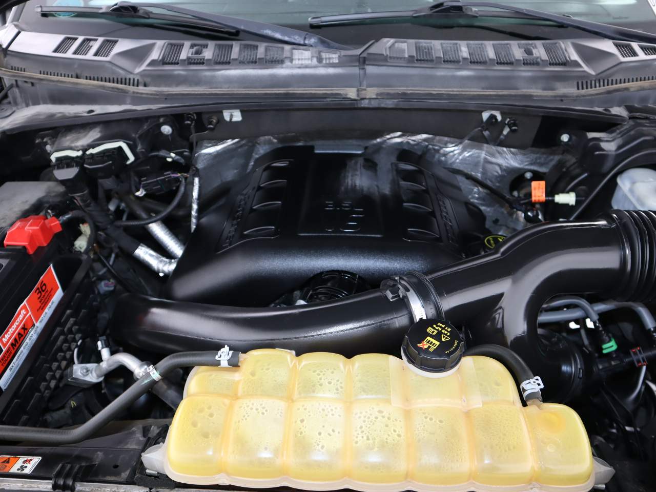 2015 Ford F-150 XLT Crew Cab