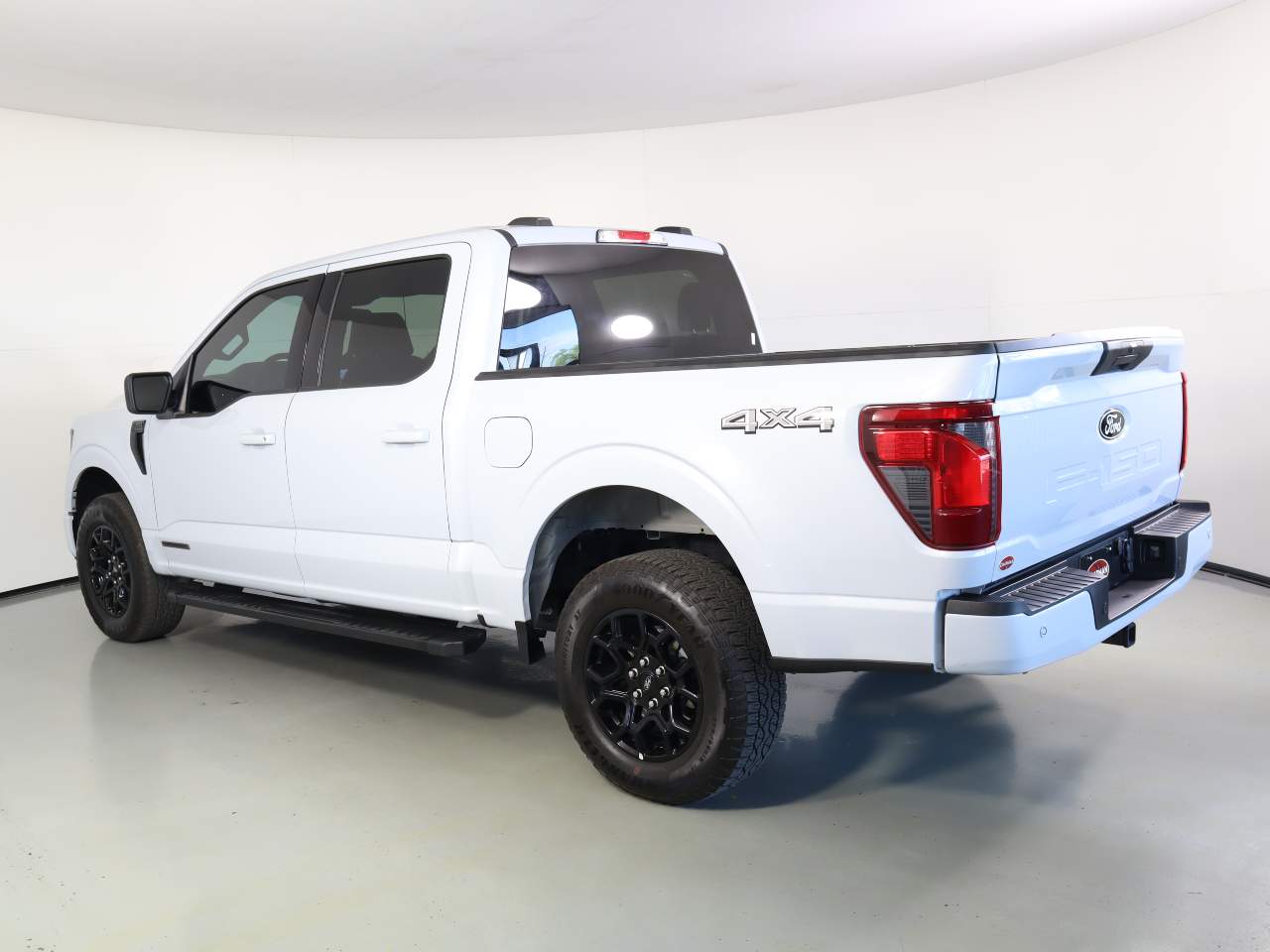 2025 Ford F-150 XLT Crew Cab