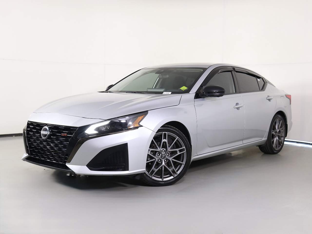 2023 Nissan Altima 2.0 SR