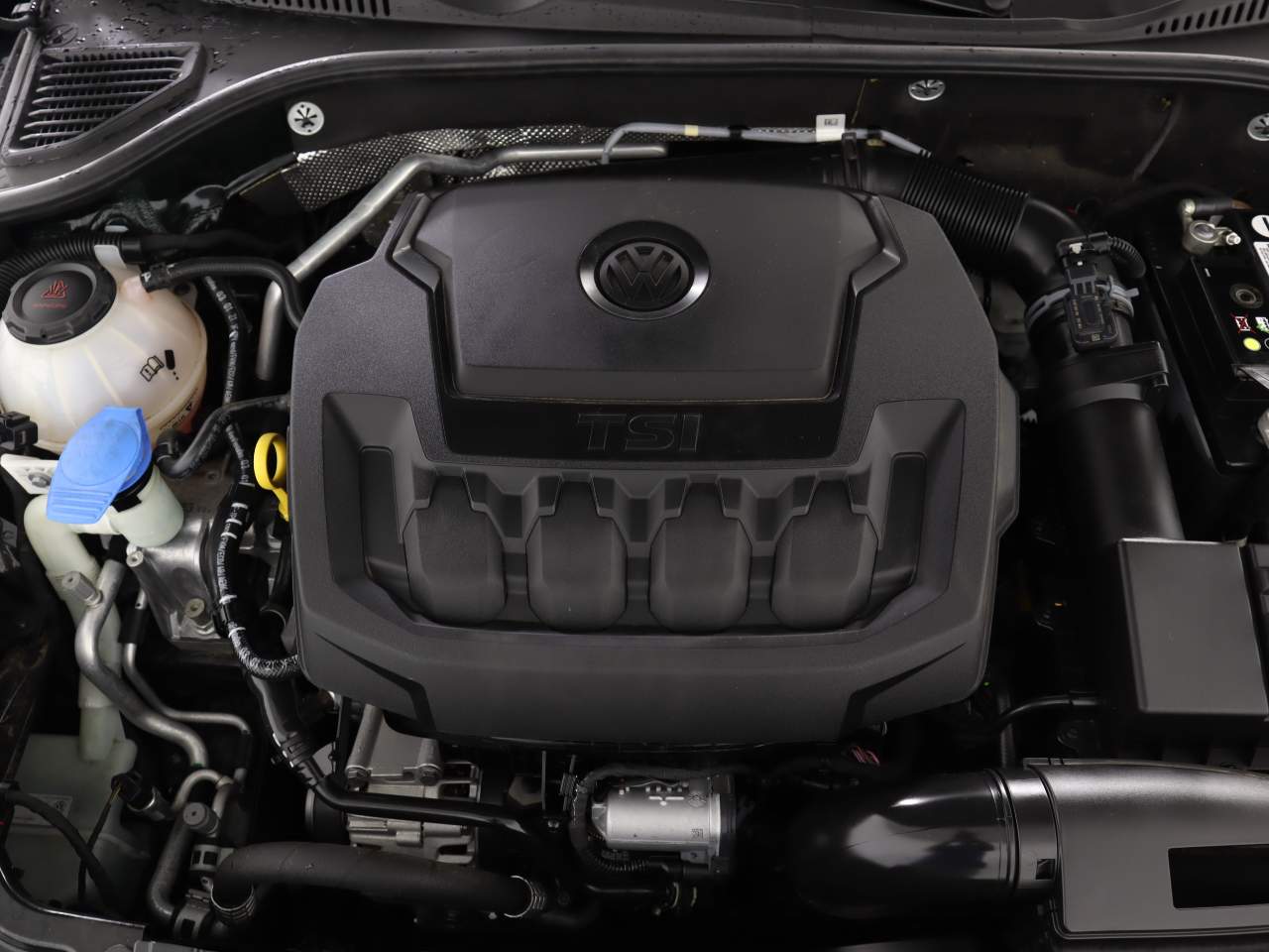 2022 Volkswagen Passat Limited Edition