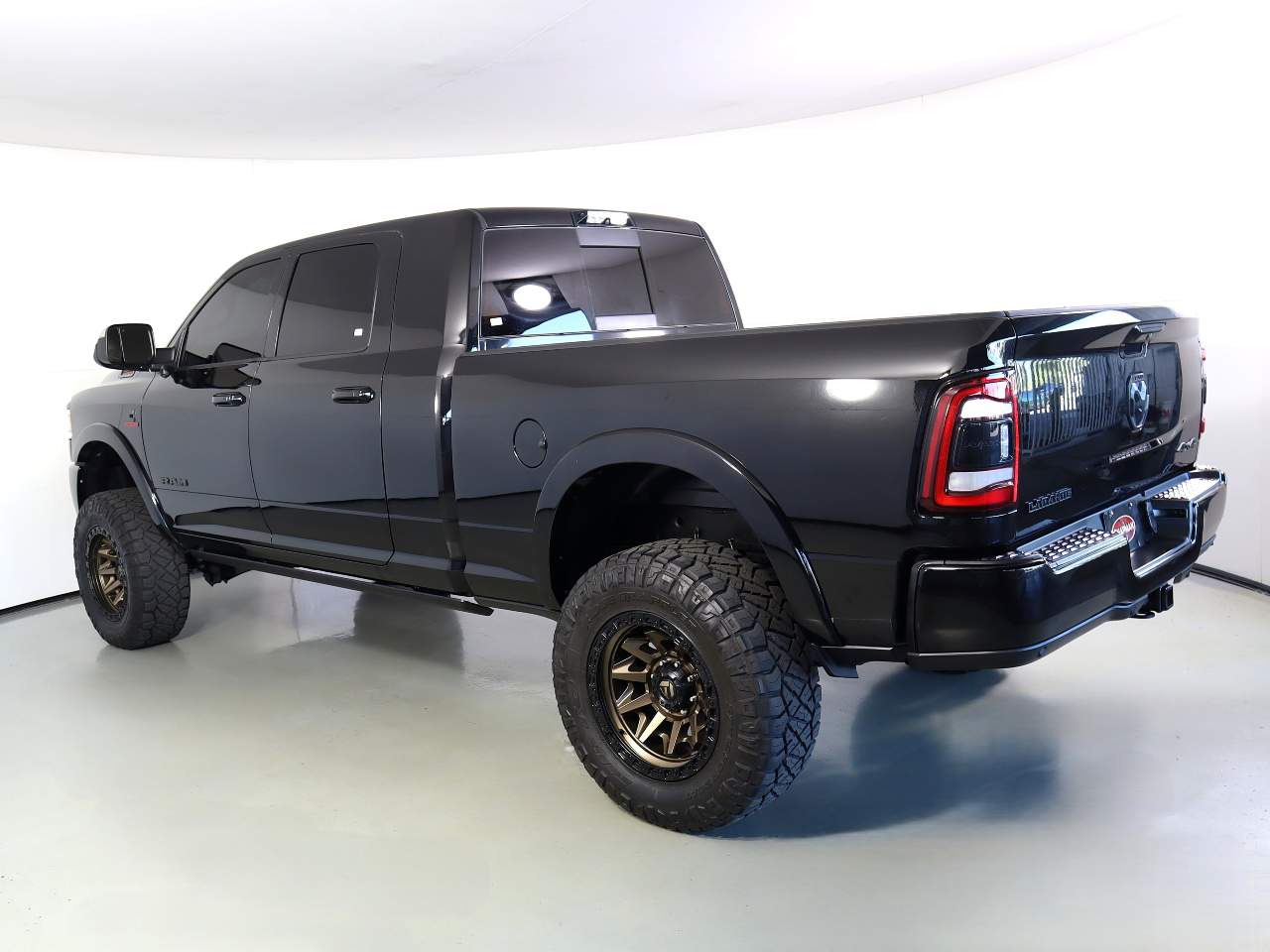 2020 Ram 3500 Laramie Crew Cab