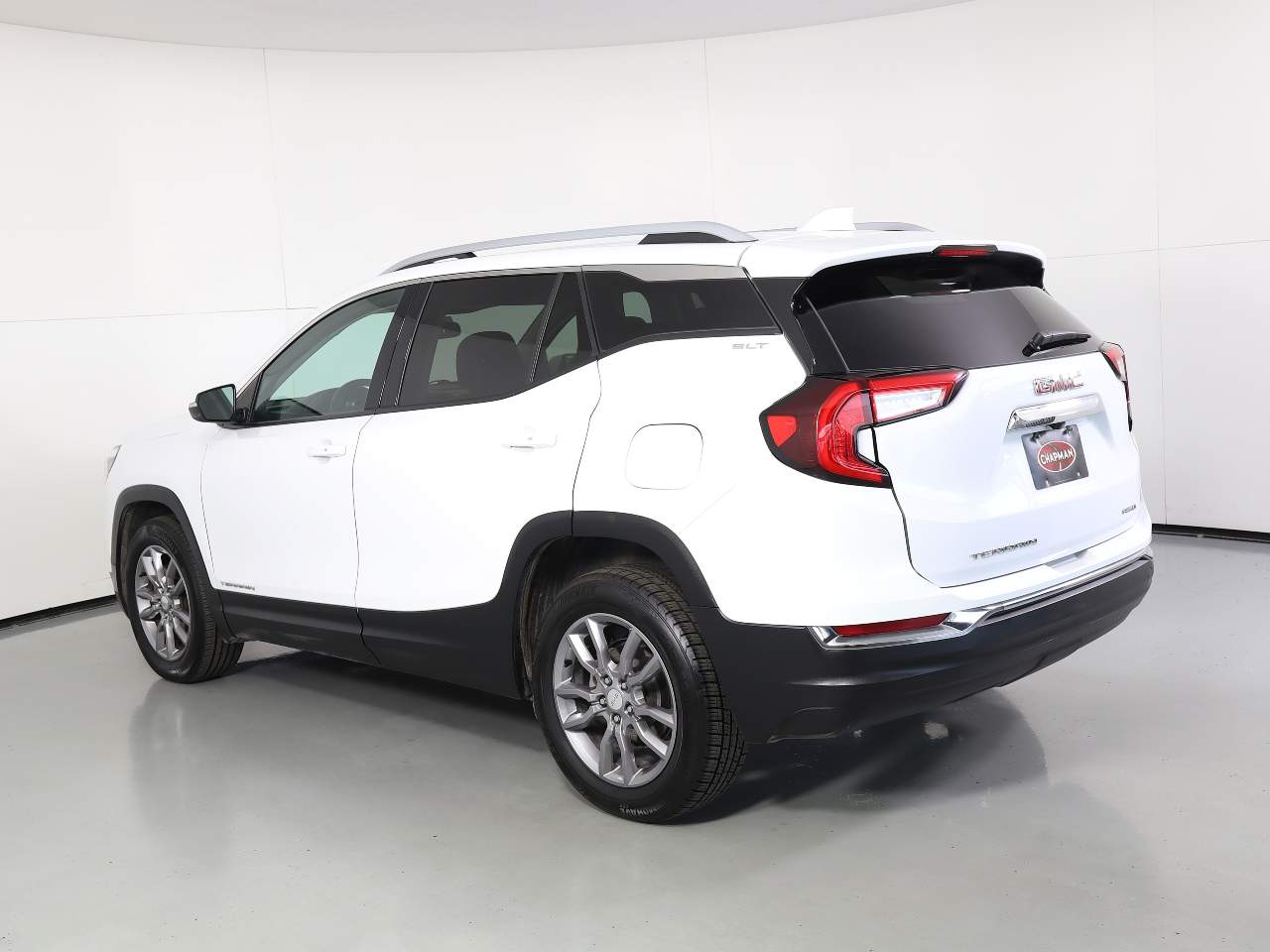 2023 Gmc Terrain SLT photo 2