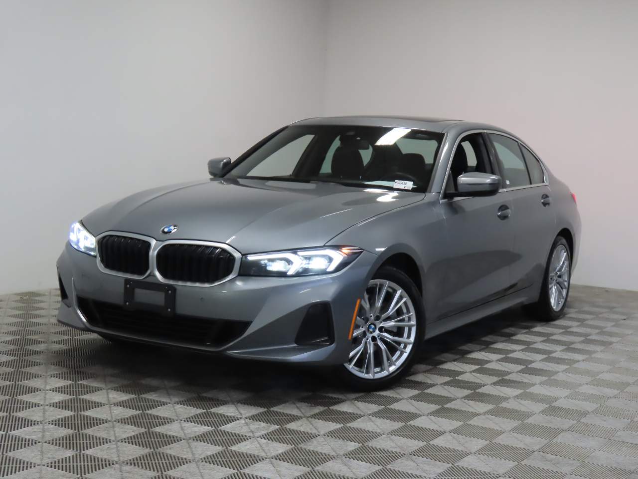 2024 BMW 3-Series 330i