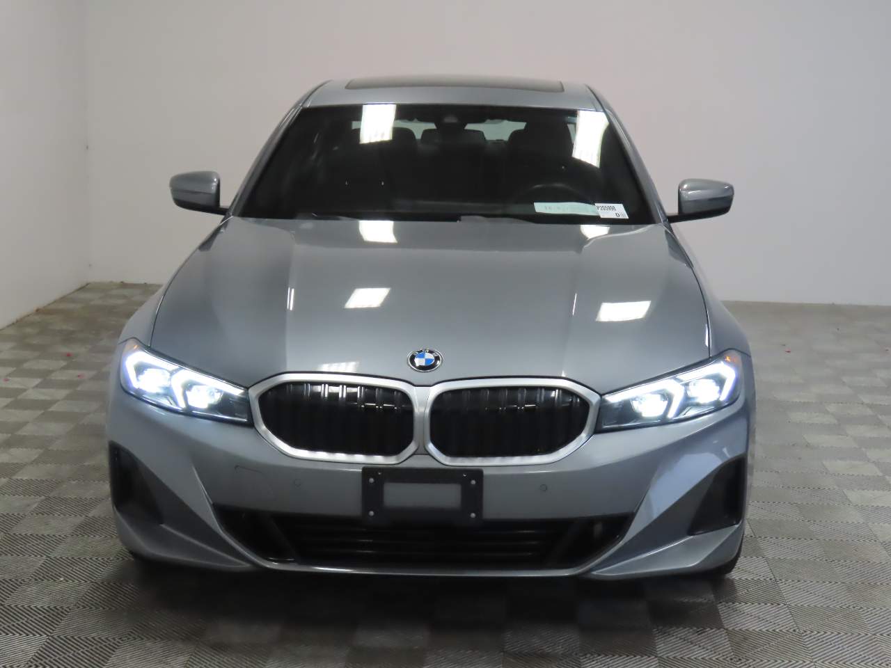 2024 BMW 3-Series 330i