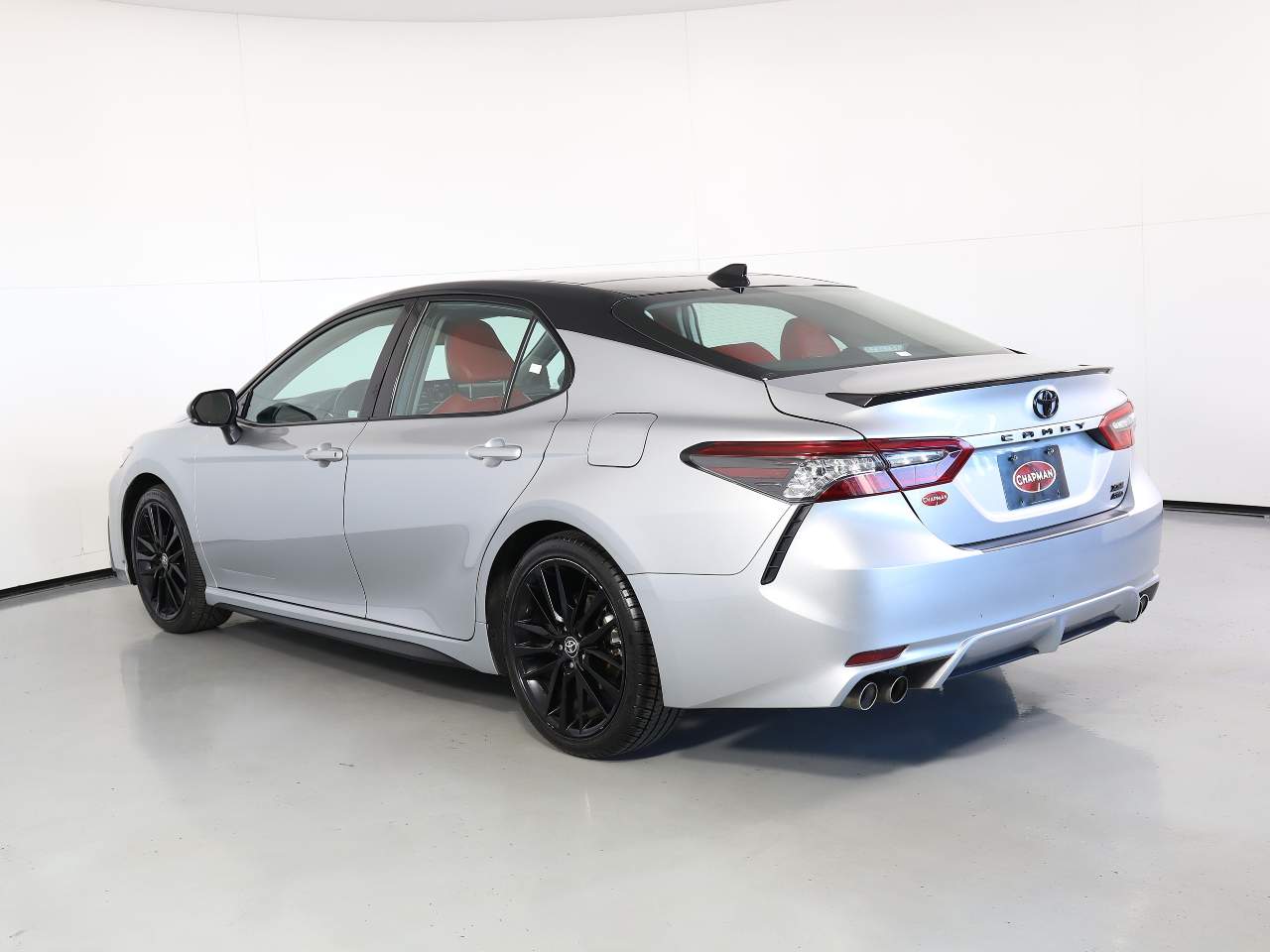 2023 Toyota Camry XSE photo 3
