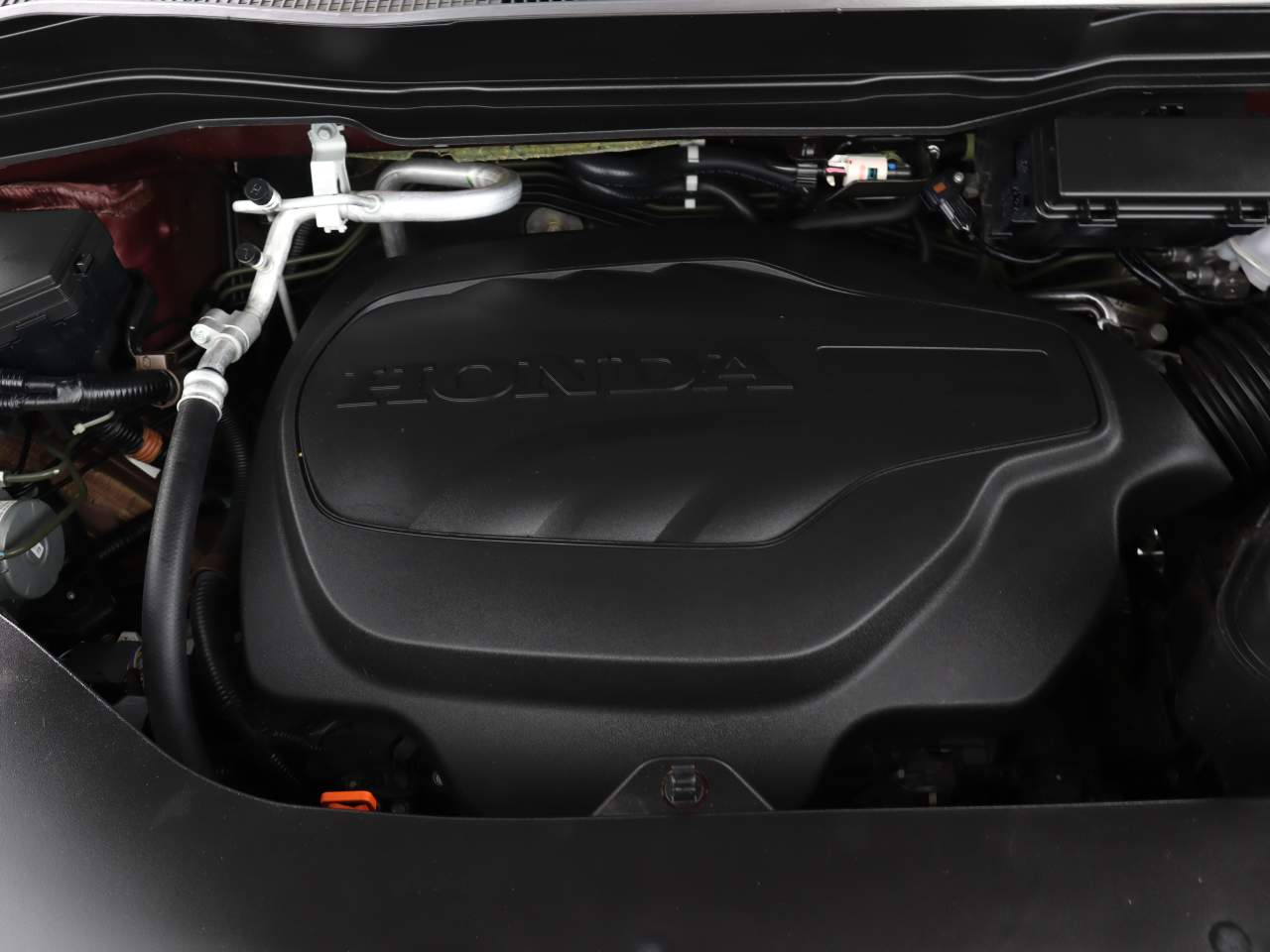 2020 Honda Passport Touring photo 2