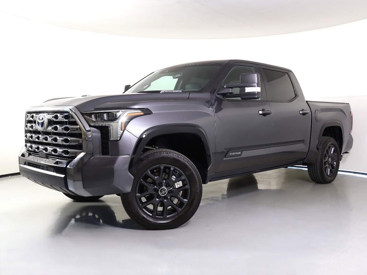 2024 Toyota Tundra Platinum HV Crew Cab