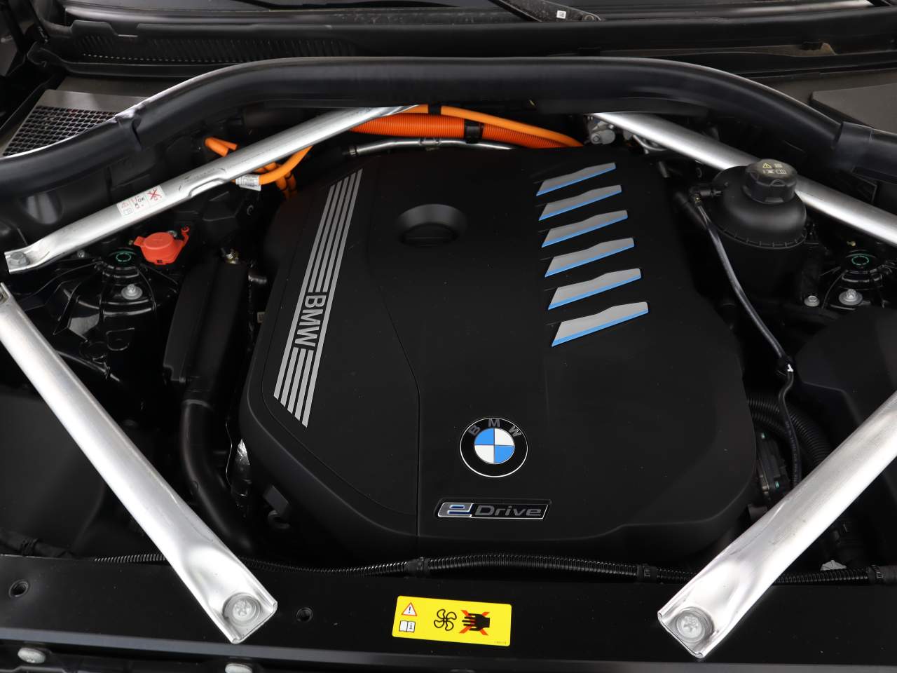 2023 BMW X5 xDrive45e