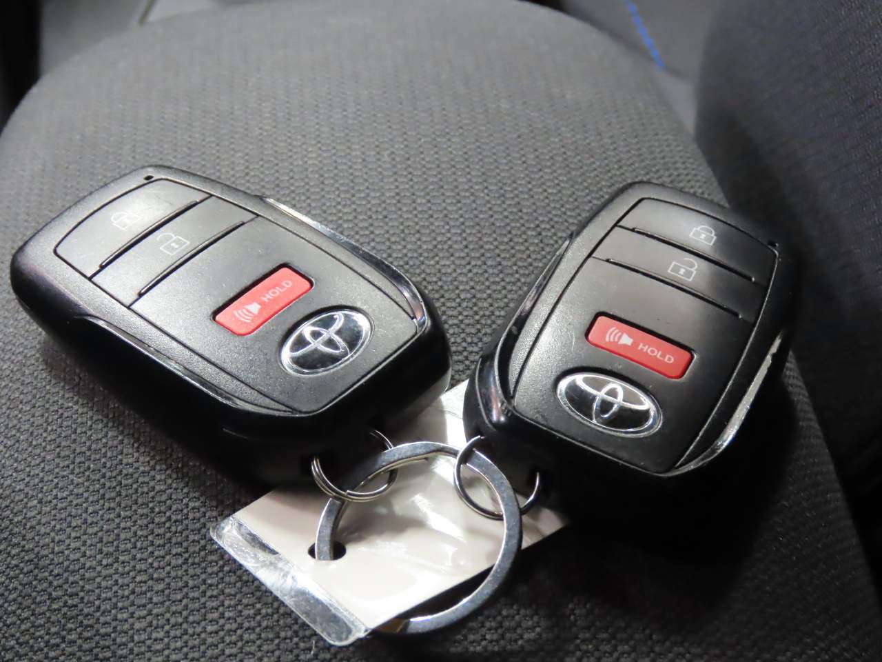 2023 Toyota Corolla Cross Hybrid SE