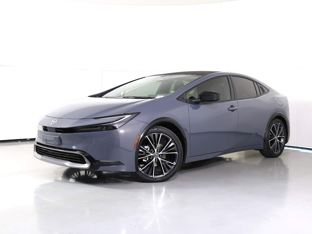 2025 Toyota Prius XLE