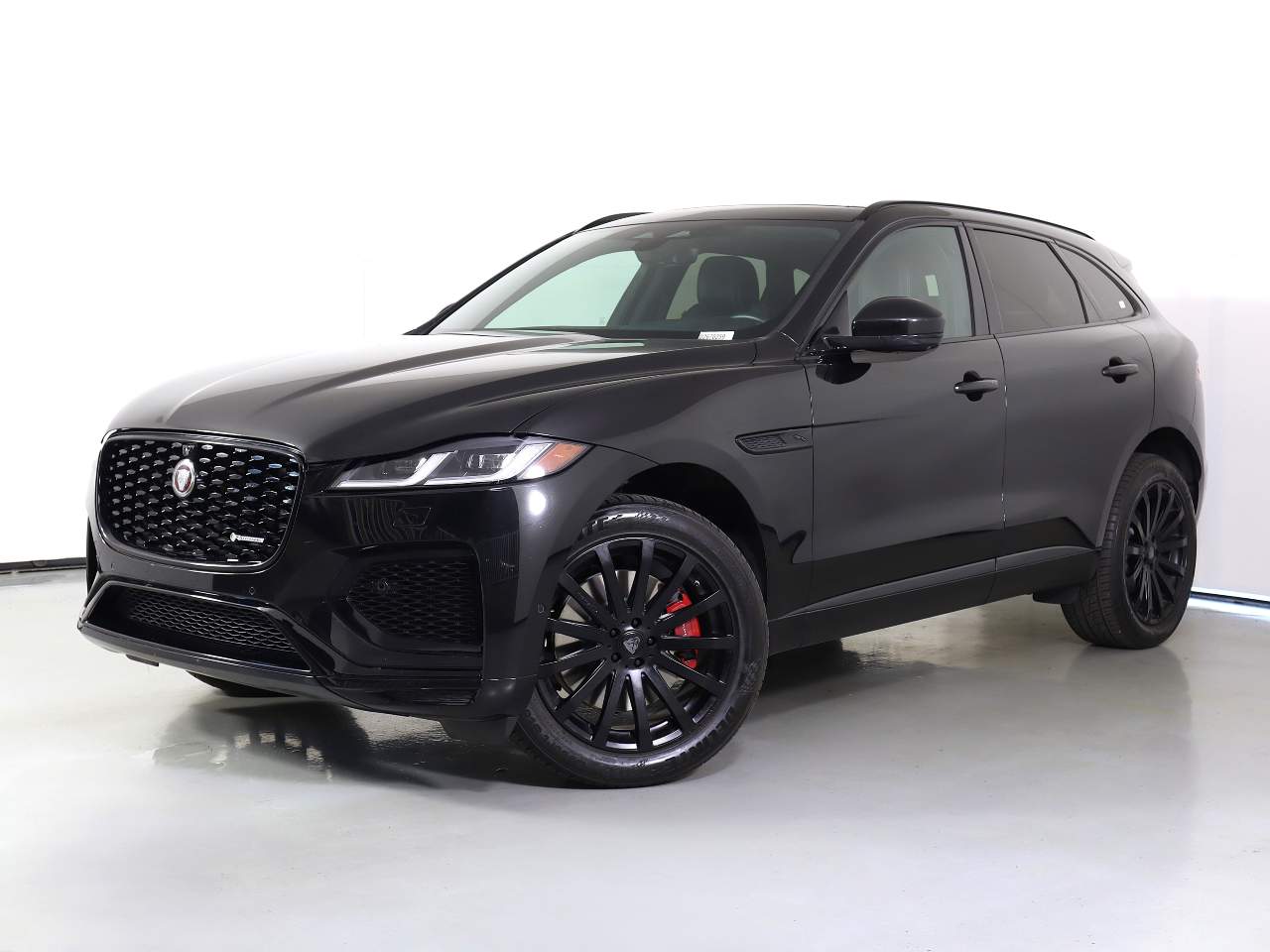 2021 Jaguar F-PACE P400 R-Dynamic S