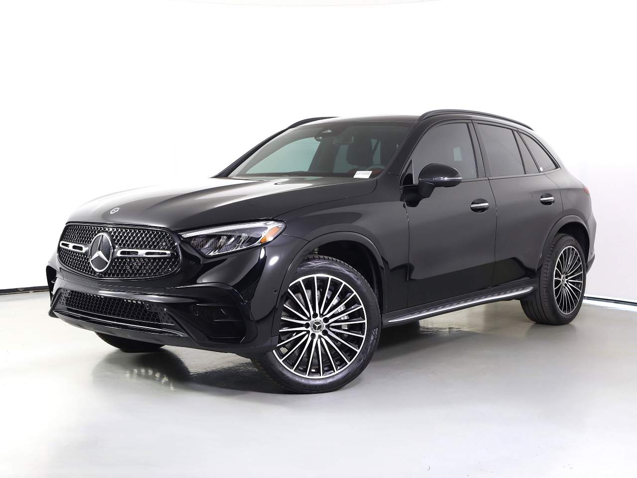 2024 Mercedes-Benz GLC 300