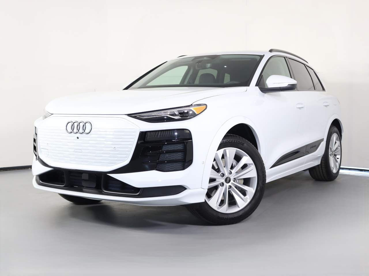 2025 Audi Q6 e-tron Premium