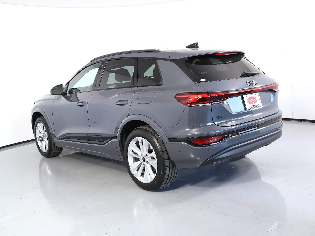 2025 Audi Q6 e-tron Premium