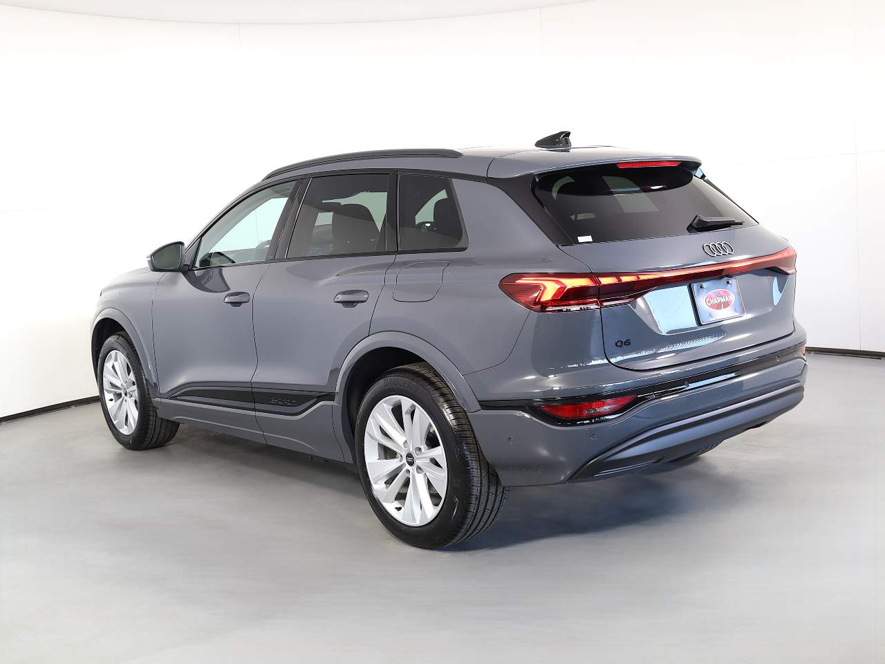 2025 Audi Q6 e-tron Premium