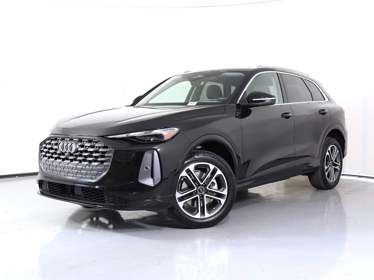 2025 Audi Q5 quattro Premium