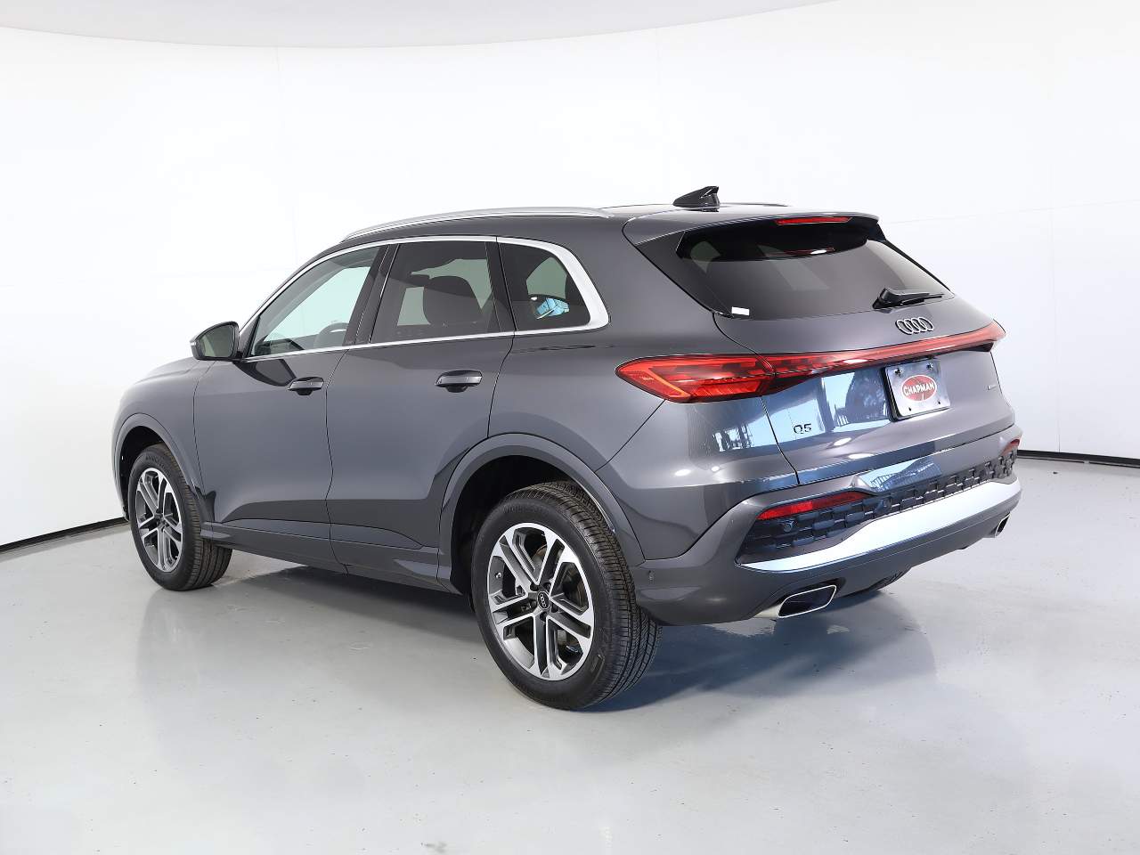 2025 Audi Q5 quattro Premium TFSI