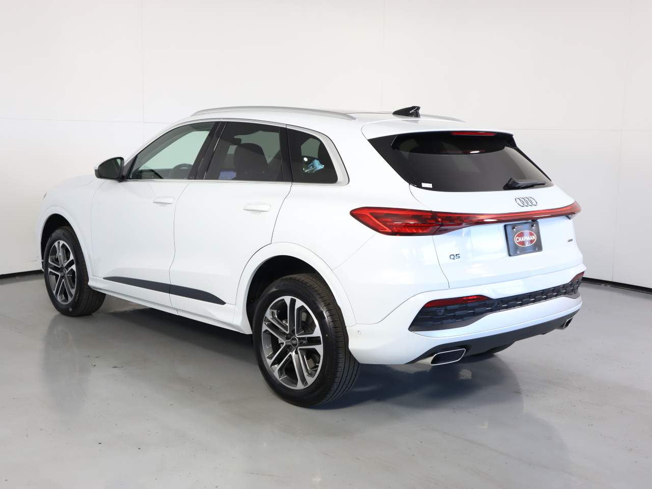 2025 Audi Q5 quattro Premium TFSI