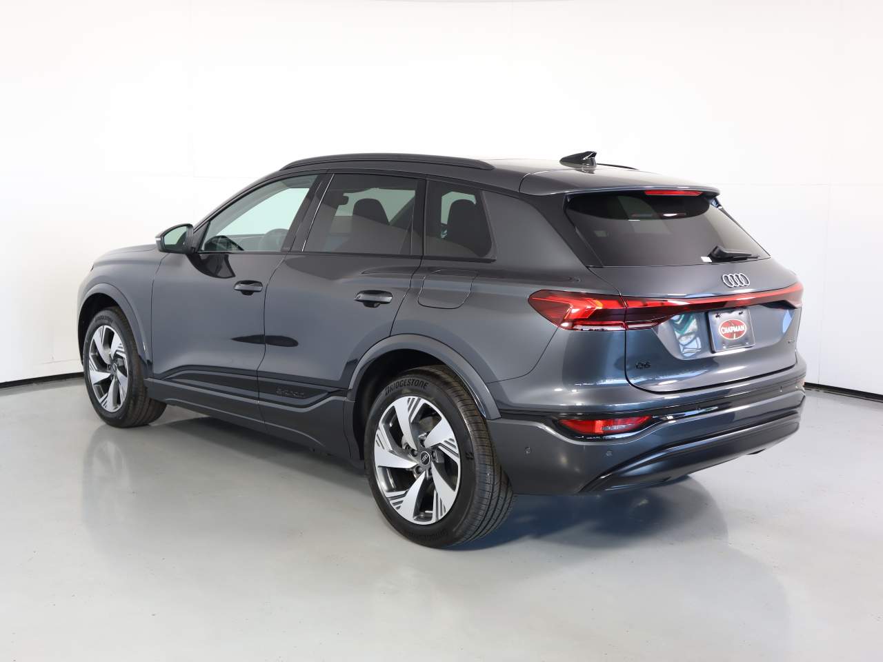 2025 Audi Q6 e-tron quattro Premium Plus