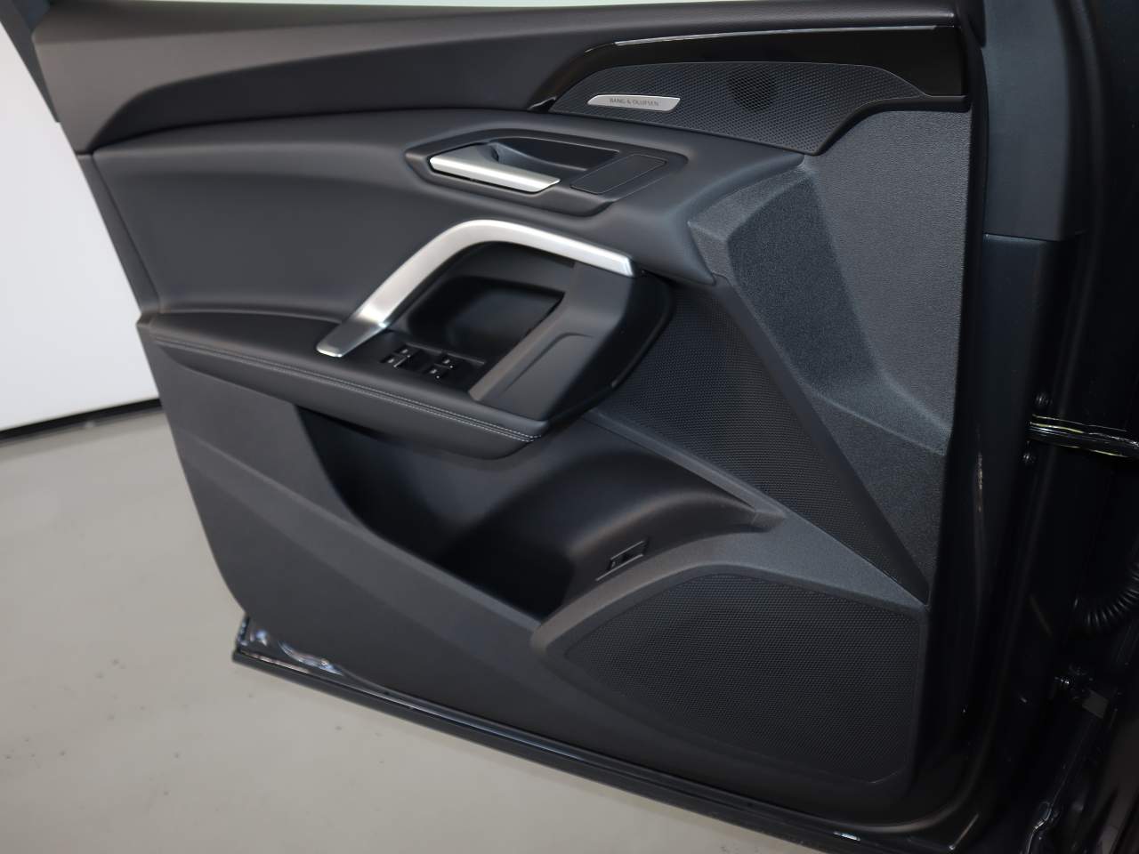 2025 Audi Q5 quattro Premium Plus TFSI