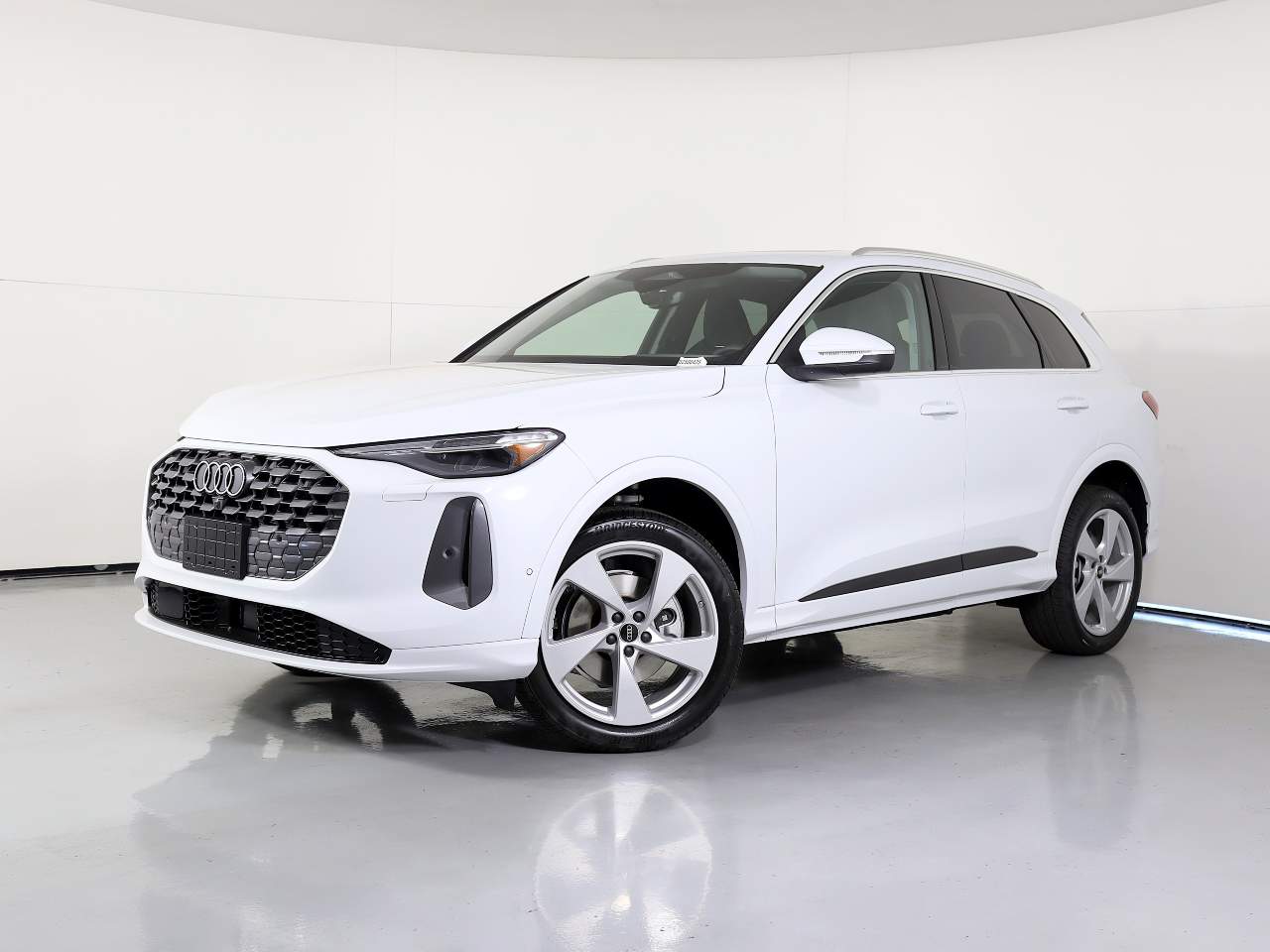 2025 Audi Q5 quattro Premium Plus TFSI
