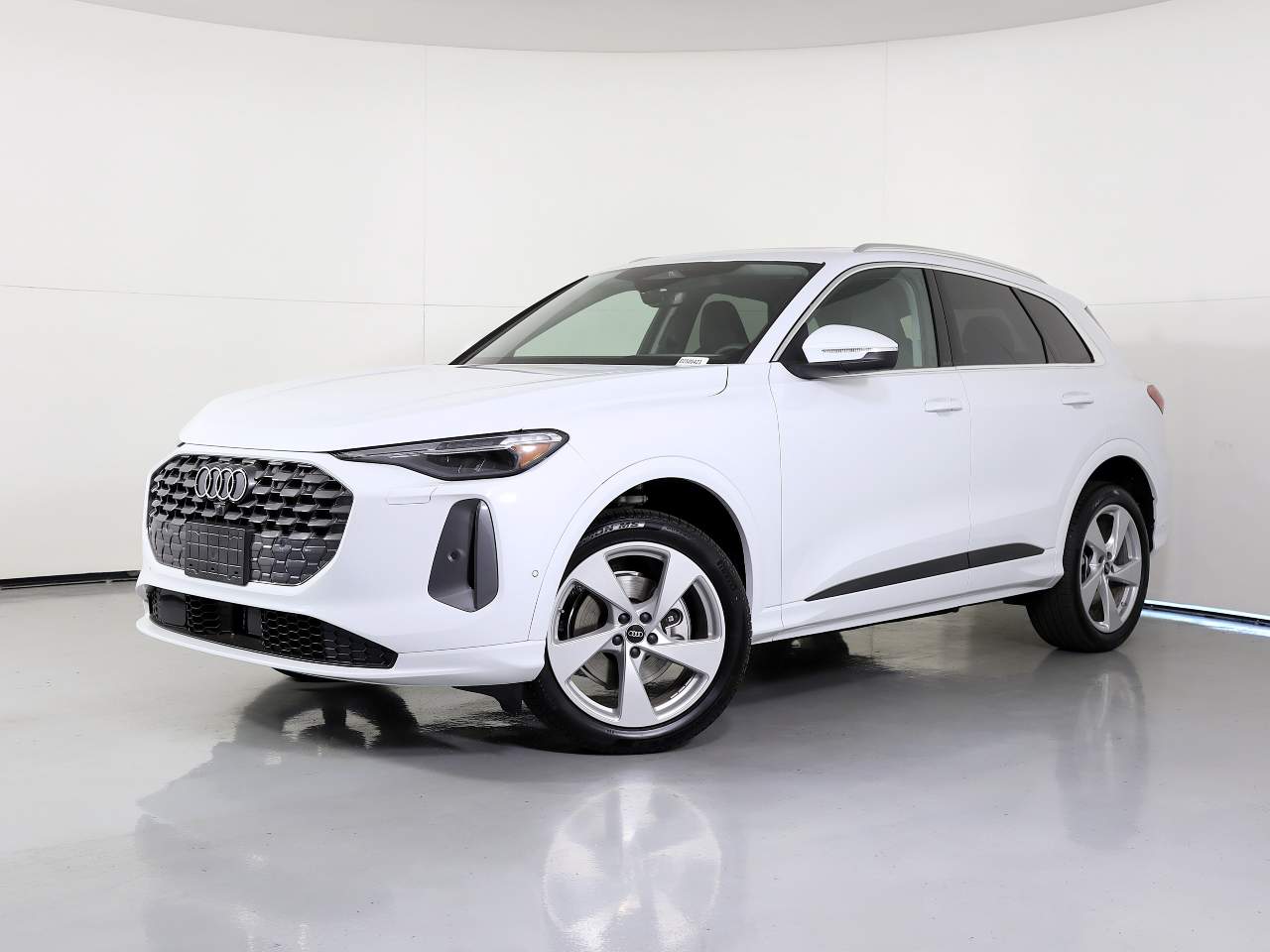 2025 Audi Q5 quattro Premium Plus TFSI