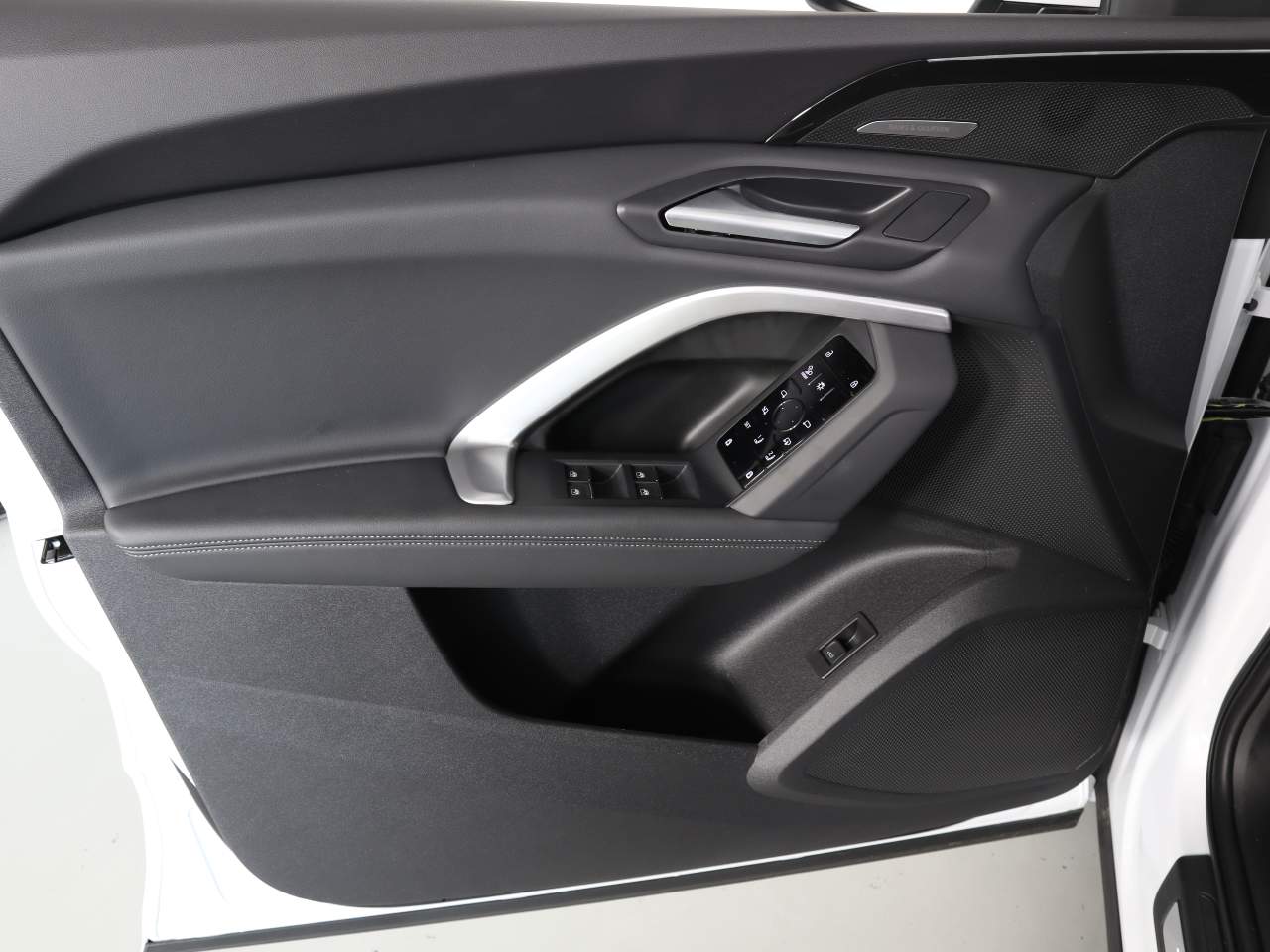 2025 Audi Q5 quattro Premium Plus TFSI
