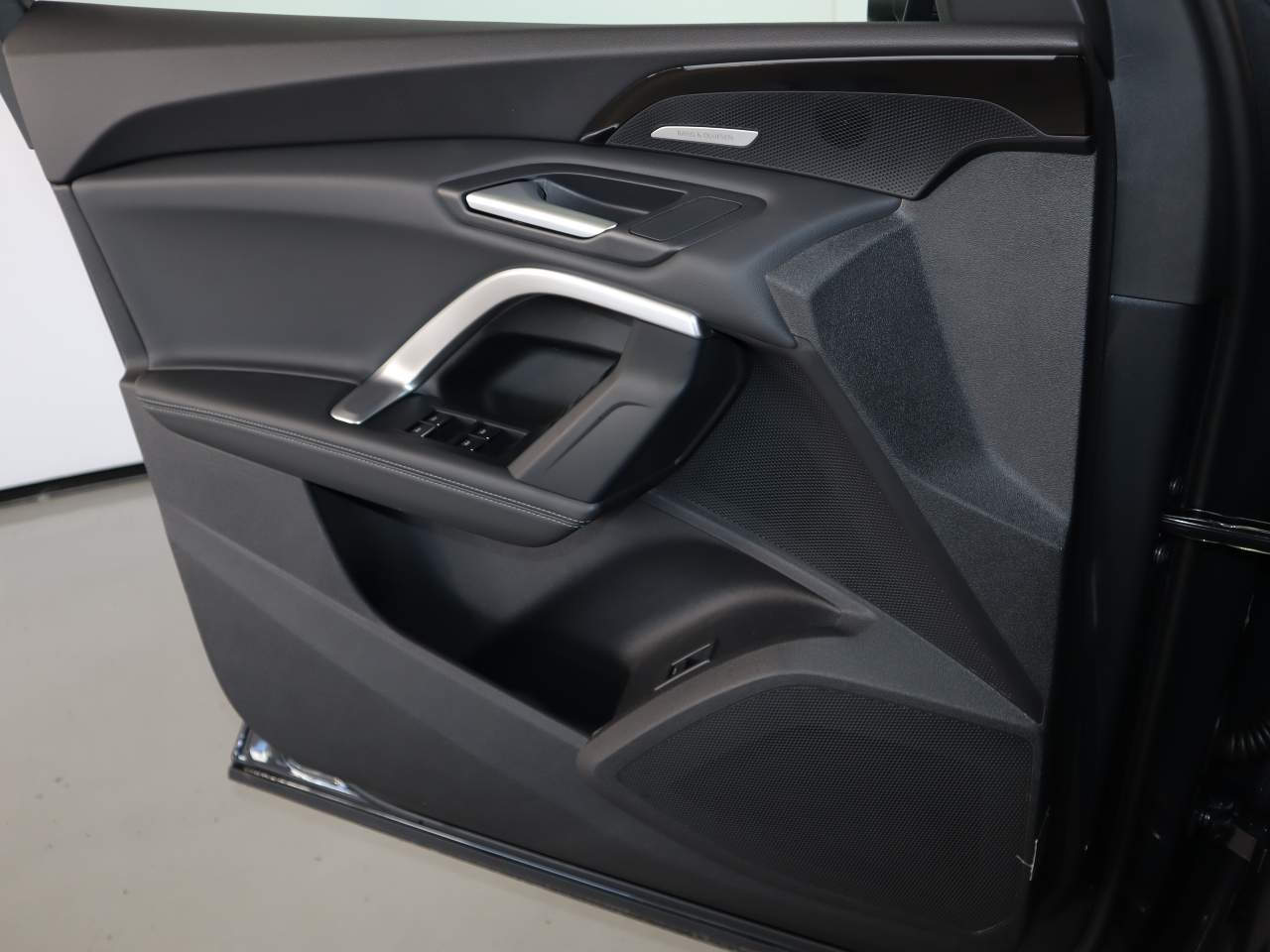 2025 Audi Q5 quattro Premium Plus TFSI