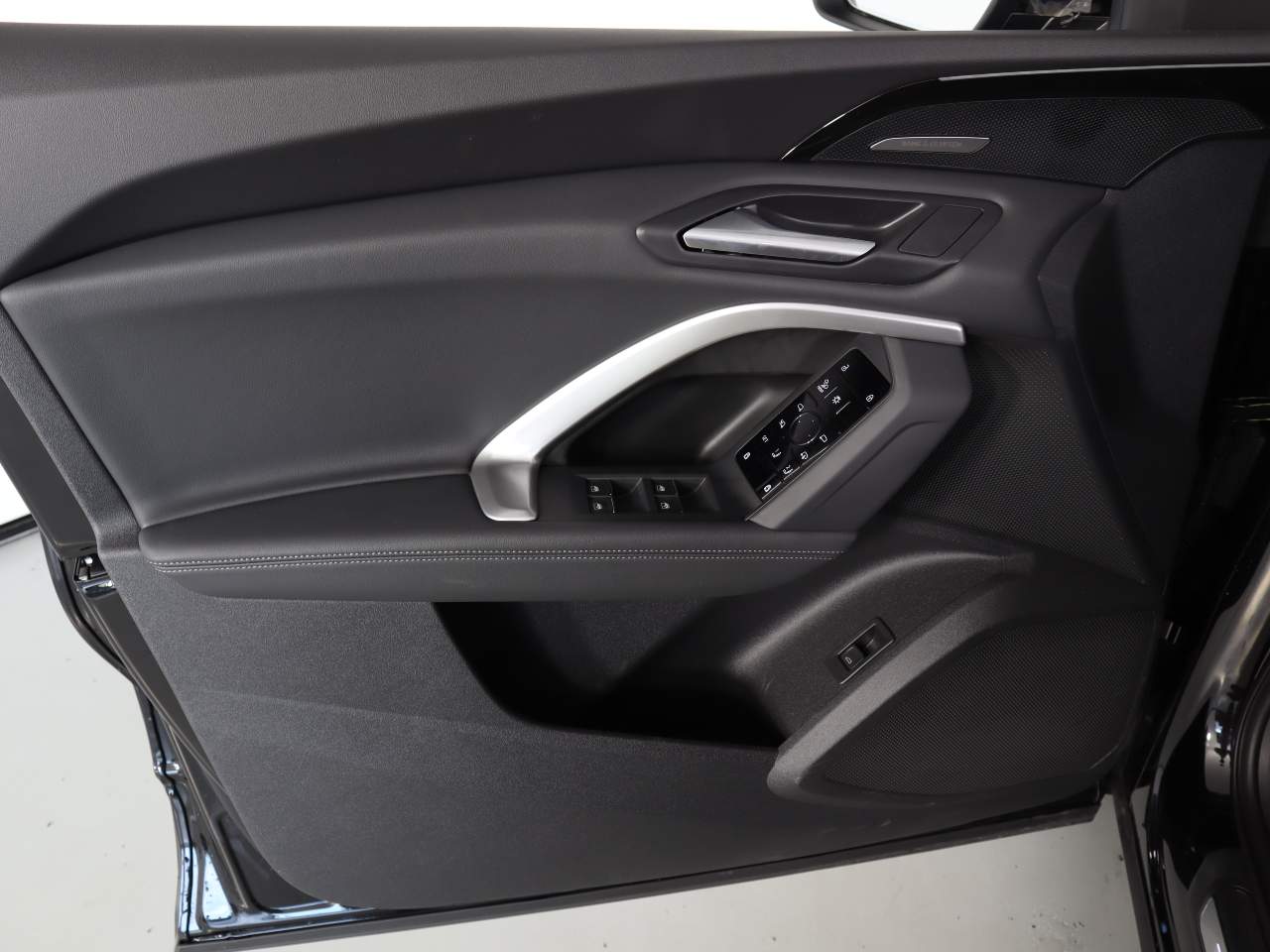 2025 Audi Q5 quattro Premium Plus TFSI