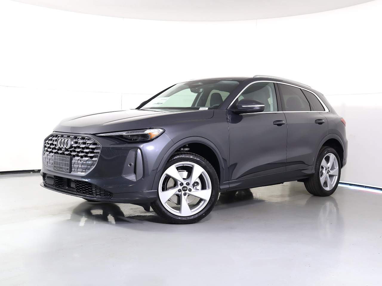 2025 Audi Q5 quattro Premium Plus TFSI