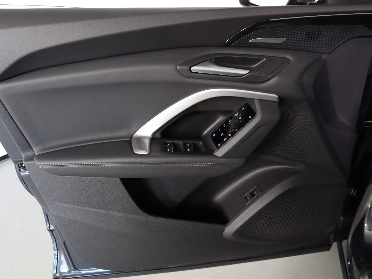 2025 Audi Q5 quattro Premium Plus TFSI