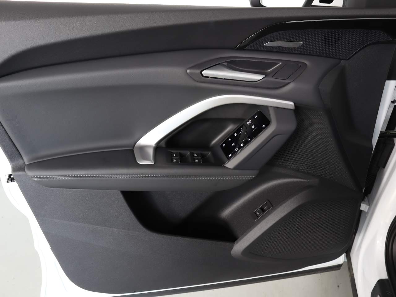 2025 Audi Q5 quattro Premium Plus TFSI