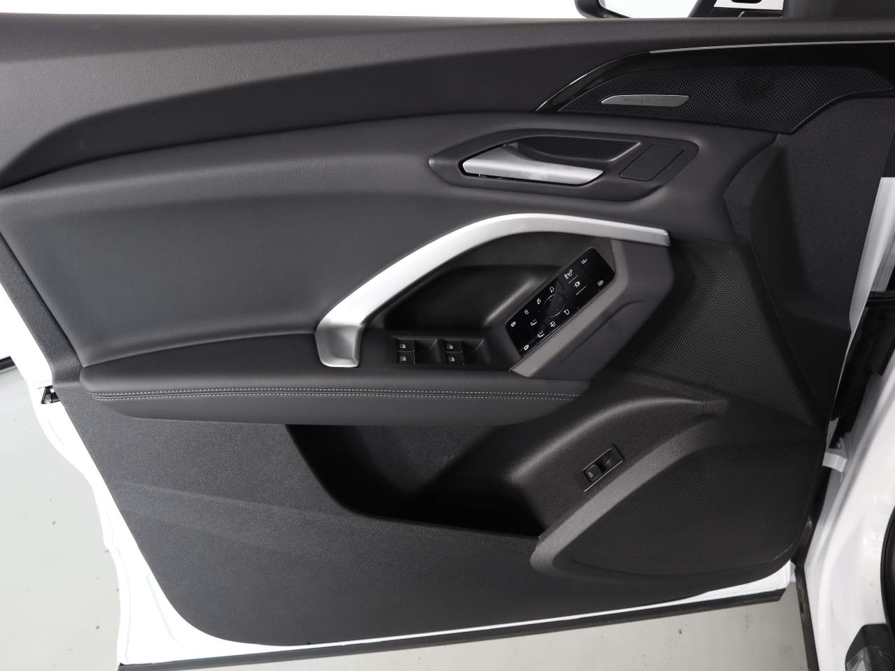 2025 Audi Q5 quattro Premium Plus TFSI