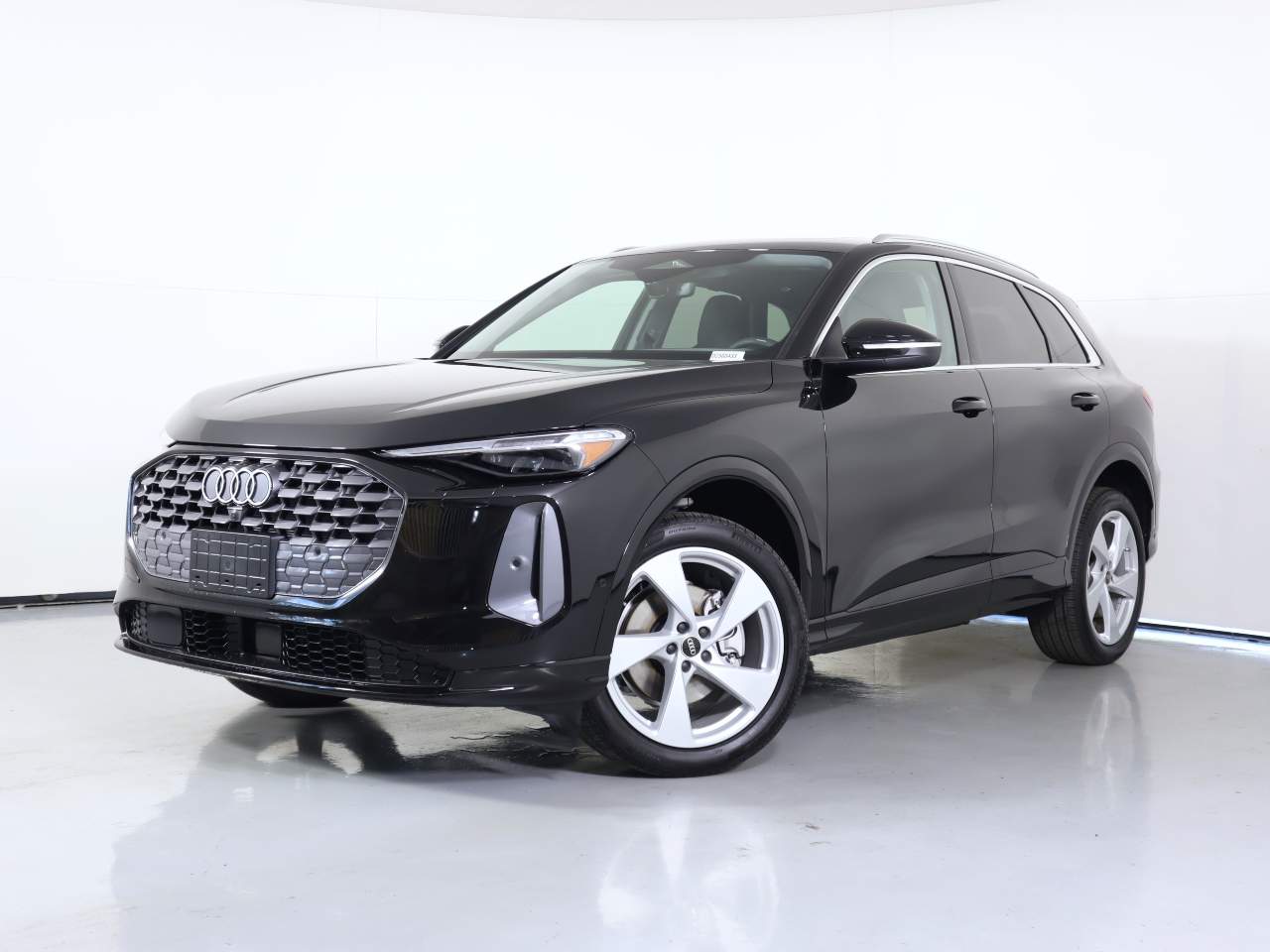 2025 Audi Q5 quattro Premium Plus TFSI