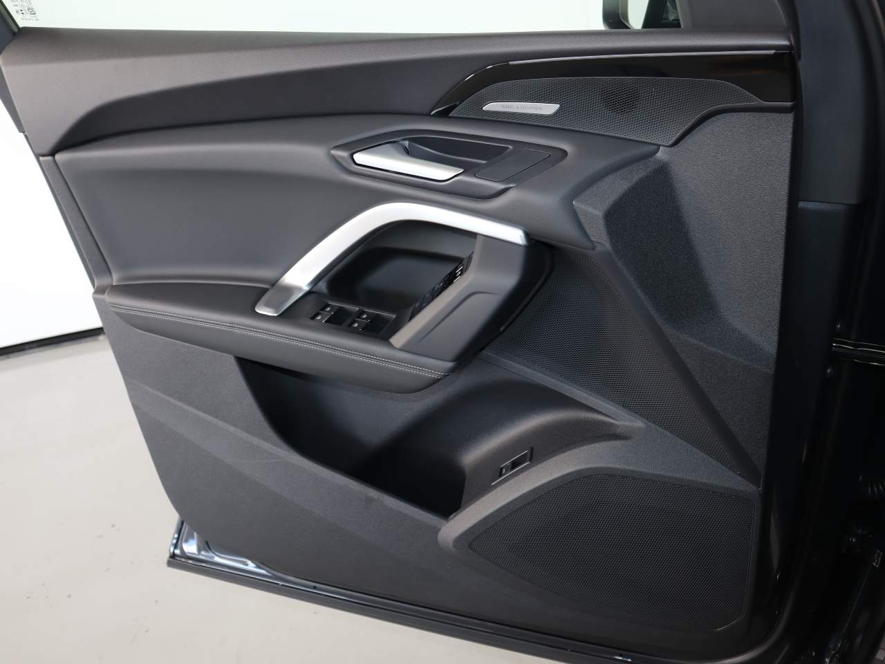 2025 Audi Q5 quattro Premium Plus TFSI