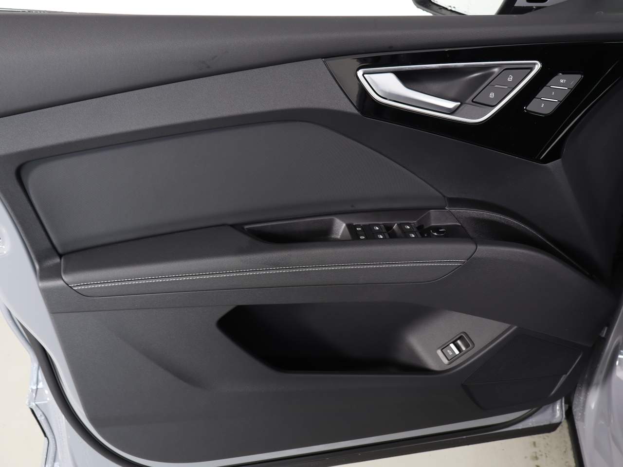 2024 Audi Q4 e-tron Sportback quattro Premium Plus 50 TFSI