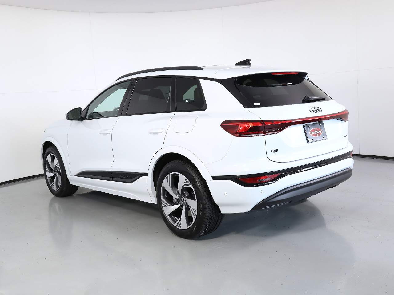2025 Audi Q6 e-tron quattro Prestige