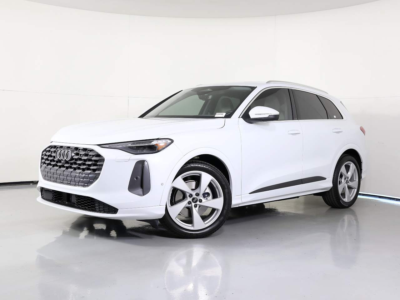 2025 Audi Q5 quattro Prestige TFSI