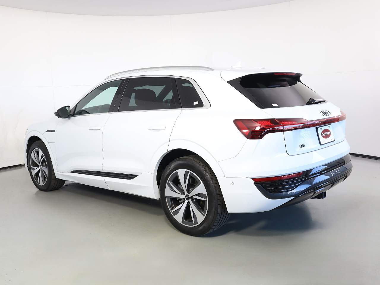 2024 Audi Q8 e-tron quattro Premium Plus