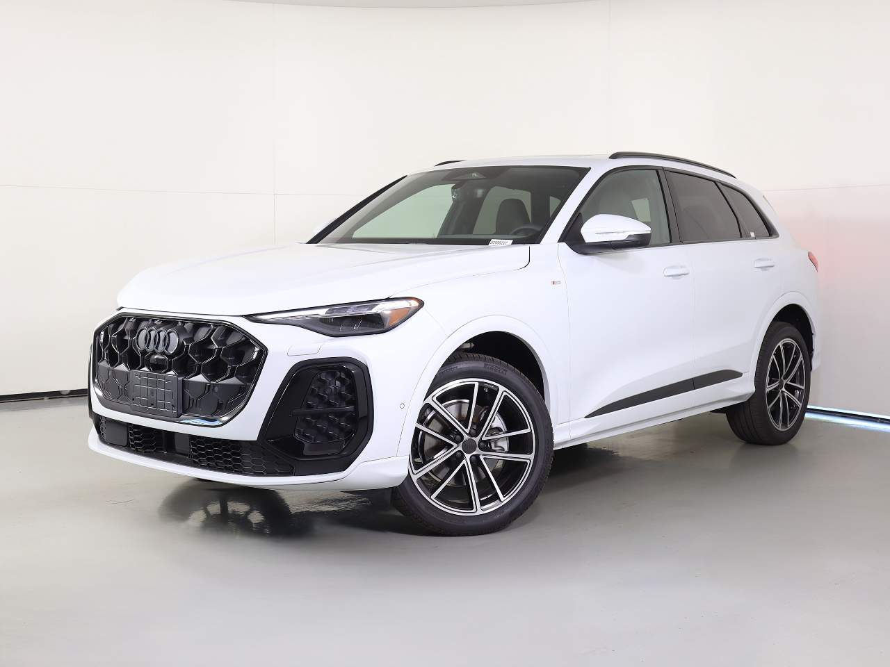2026 Audi Q5 quattro Premium Plus TFSI