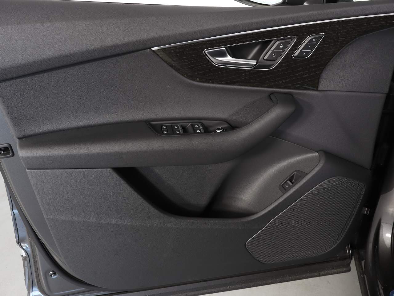 2025 Audi Q7 quattro Premium 45 TFSI