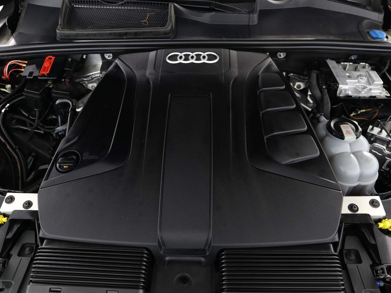 2023 Audi Q7 quattro Premium 45 TFSI