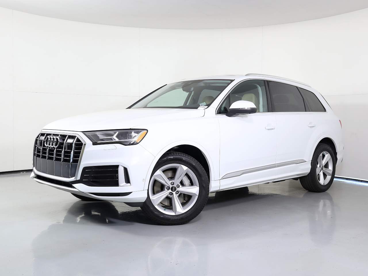 2024 Audi Q7 quattro Premium 45 TFSI