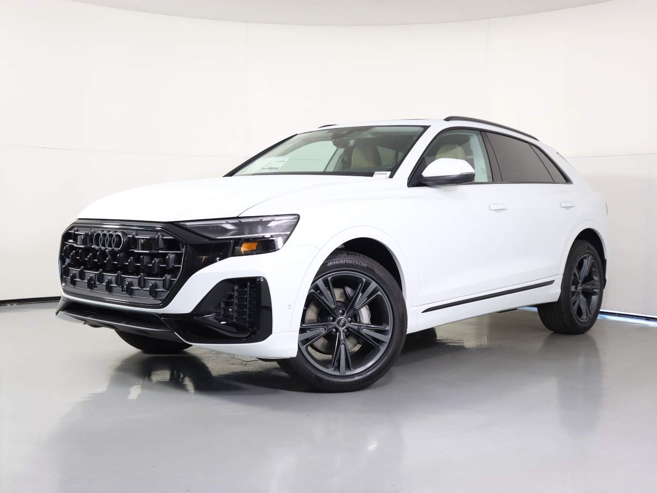 2026 Audi Q8 quattro Premium 55 TFSI