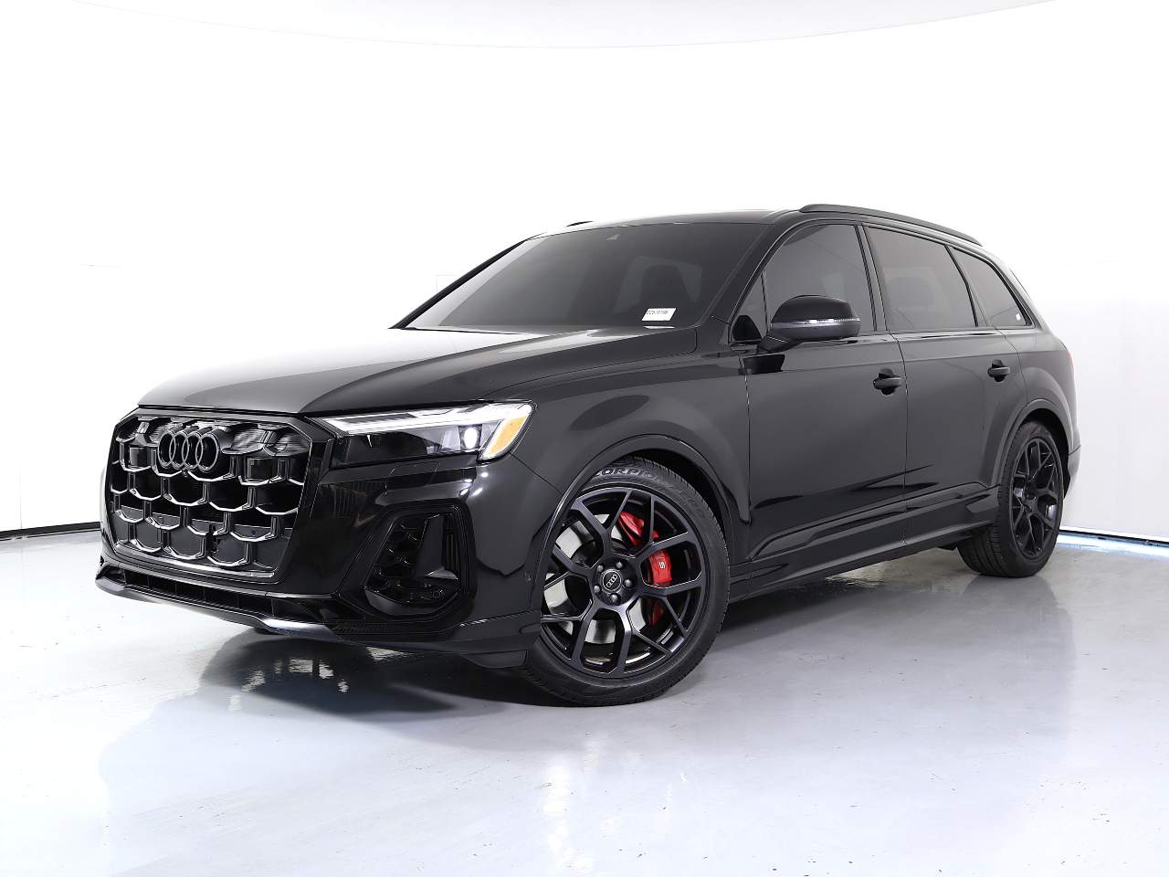 2025 Audi SQ7 4.0T quattro Premium Plus